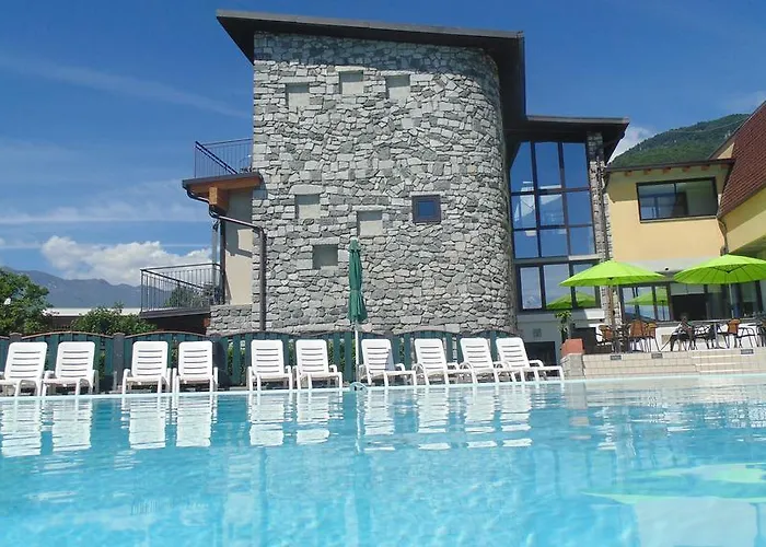 فندق Hotel Camping Europa