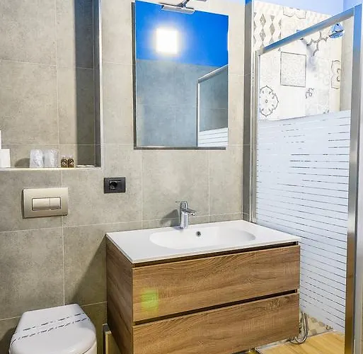Hotel Camping Europa فندق دومازو